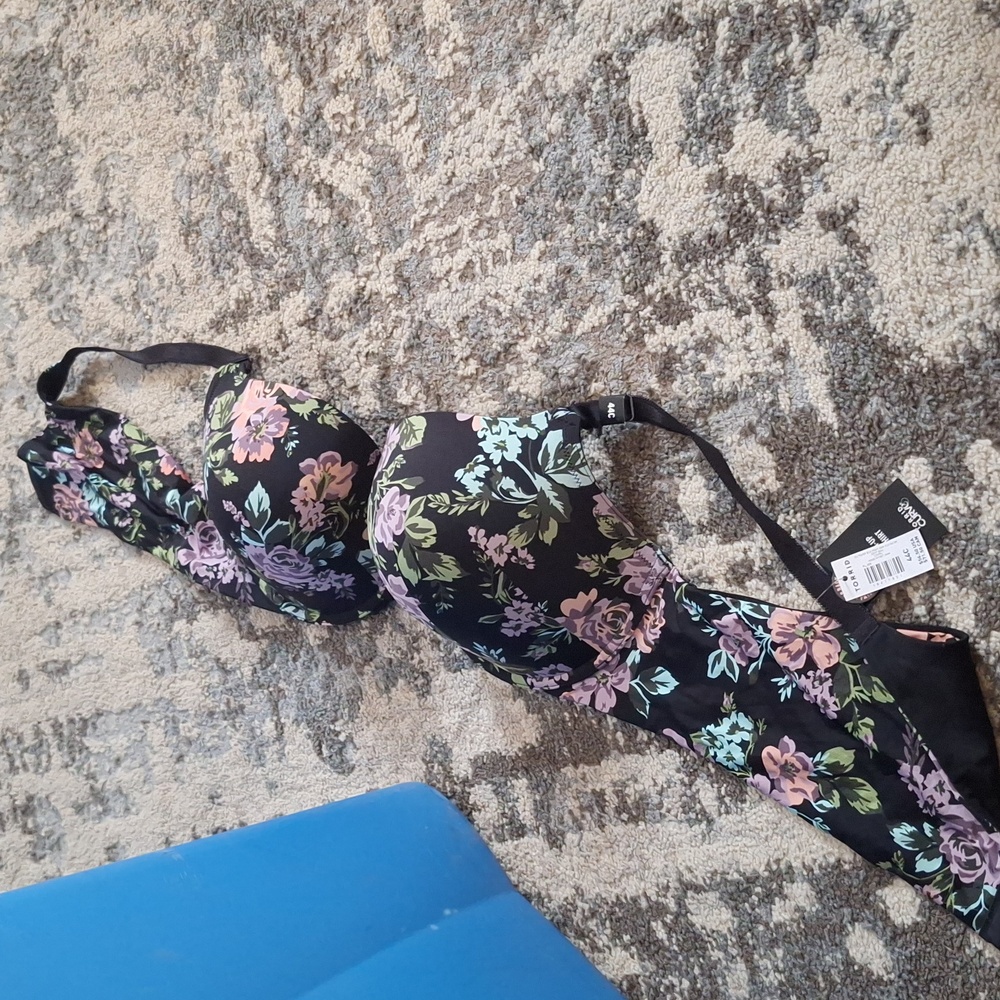 Torrid bra sz 44c